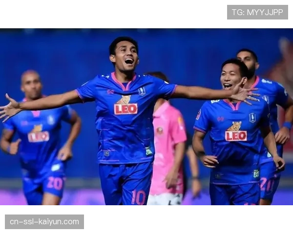 日本J联赛与韩国K联赛水平接近 亚冠赛场直接对话互有胜负